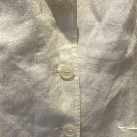 Giorgio Armani White Linen Blazer (European 42) - Picture 4 of 9